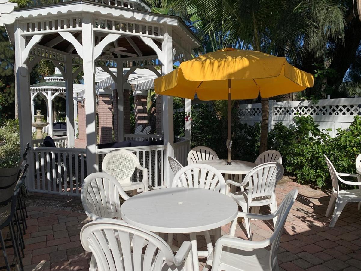 Pass-a-Grille Coconut Inn St. Pete Beach Esterno foto
