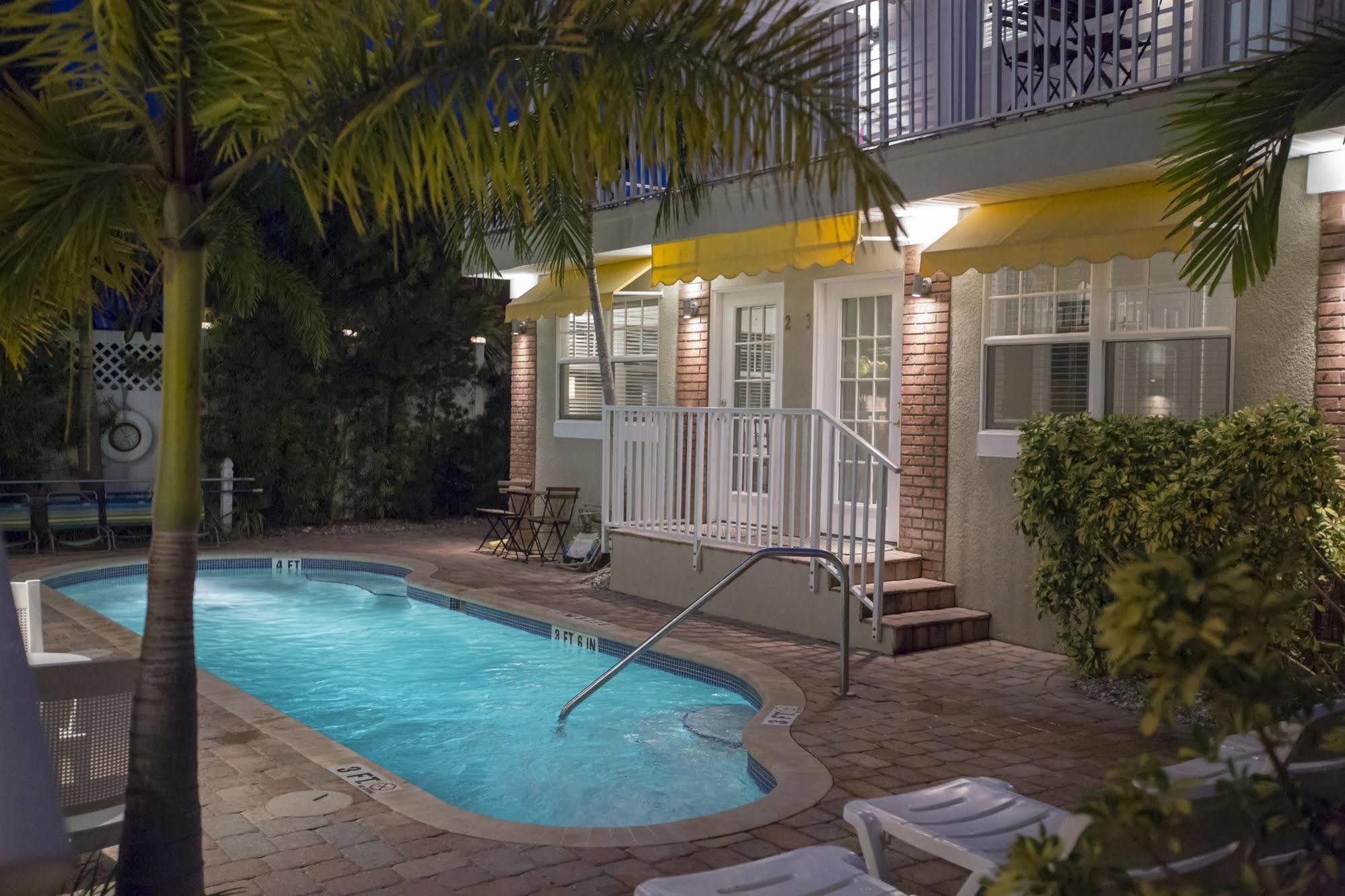 Pass-a-Grille Coconut Inn St. Pete Beach Esterno foto